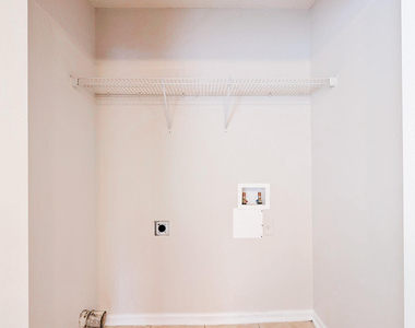 893 Oak Arbor Circle - Photo Thumbnail 22
