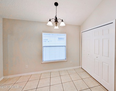 893 Oak Arbor Circle - Photo Thumbnail 10