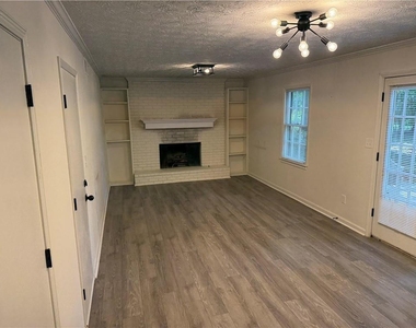 1253 Tinderbox Lane Nw - Photo Thumbnail 4