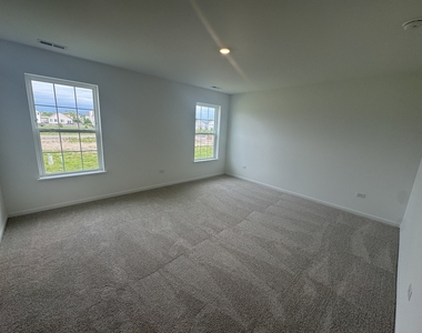 7725 Nightshade Lane - Photo Thumbnail 10