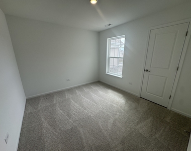 7725 Nightshade Lane - Photo Thumbnail 22