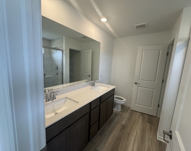 7725 Nightshade Lane - Photo Thumbnail 24