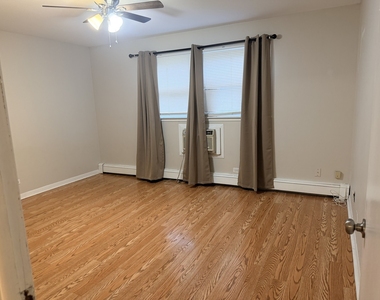 4517 Park Avenue - Photo Thumbnail 6