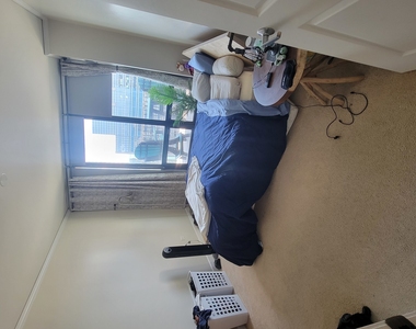 225 N Columbus Drive - Photo Thumbnail 3