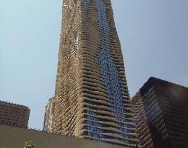 225 N Columbus Drive - Photo Thumbnail 11