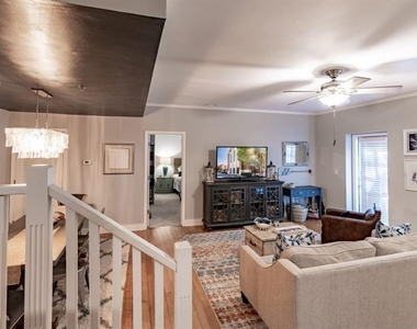 985 Ponce De Leon Avenue Ne - Photo Thumbnail 5