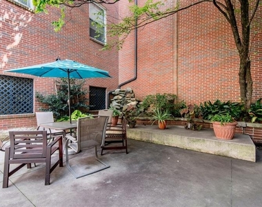 985 Ponce De Leon Avenue Ne - Photo Thumbnail 30
