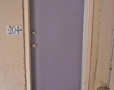 985 Ponce De Leon Avenue Ne - Photo Thumbnail 28
