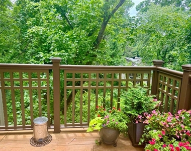 2901 Lenox Road - Photo Thumbnail 18
