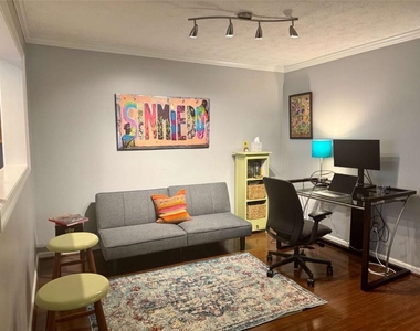 2901 Lenox Road - Photo Thumbnail 15