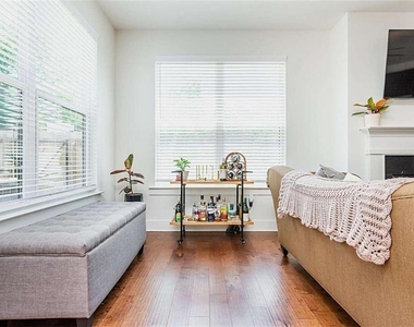 40 Caison Drive - Photo Thumbnail 7