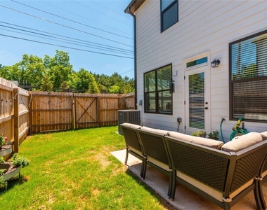 40 Caison Drive - Photo Thumbnail 25