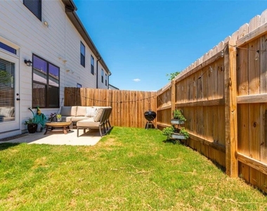 40 Caison Drive - Photo Thumbnail 24