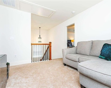 40 Caison Drive - Photo Thumbnail 12