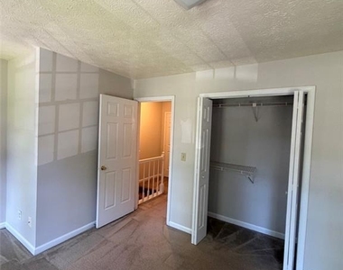 1337 Sweet Pine Drive - Photo Thumbnail 8