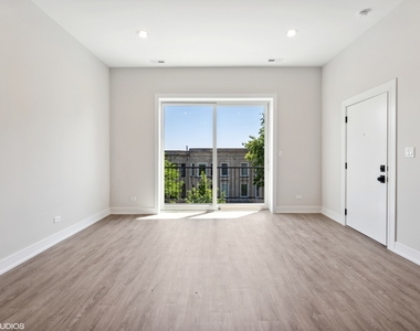 4336 S Vincennes Avenue - Photo Thumbnail 7
