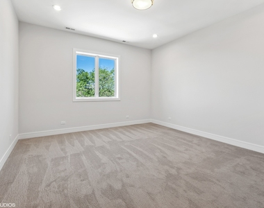 4336 S Vincennes Avenue - Photo Thumbnail 13