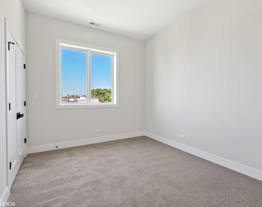 4336 S Vincennes Avenue - Photo Thumbnail 9