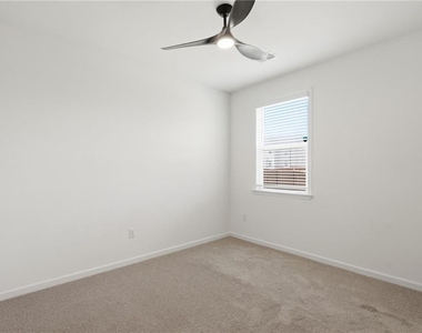 3369 English Elm Way - Photo Thumbnail 18