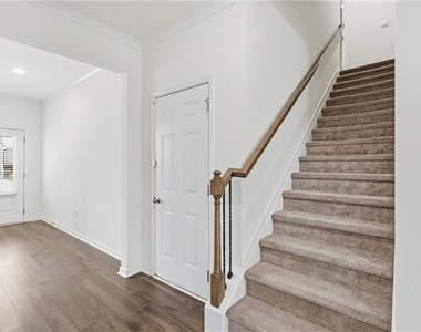 3369 English Elm Way - Photo Thumbnail 17