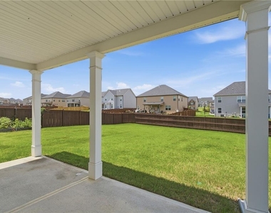3369 English Elm Way - Photo Thumbnail 40
