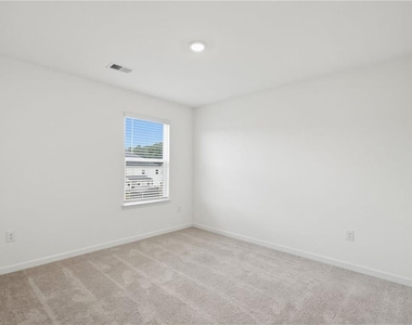 3369 English Elm Way - Photo Thumbnail 34