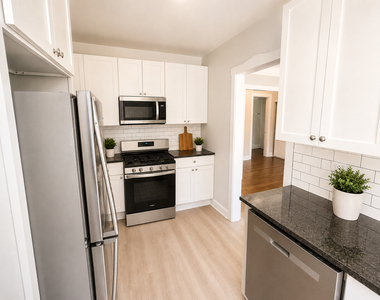 739 Hinman Avenue - Photo Thumbnail 8