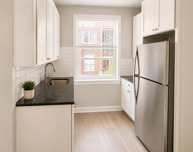 739 Hinman Avenue - Photo Thumbnail 7