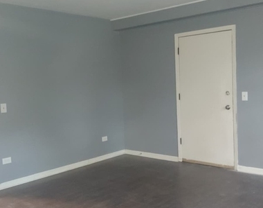 3303 Colgate Avenue - Photo Thumbnail 7