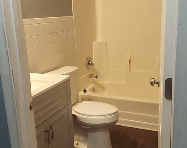 3303 Colgate Avenue - Photo Thumbnail 11