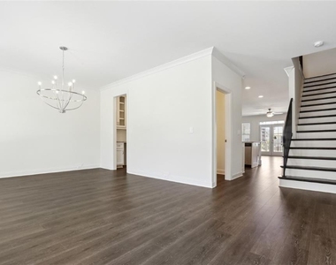 243 Church Street - Photo Thumbnail 2