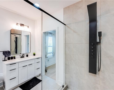 1239 Plaza Avenue Sw - Photo Thumbnail 27