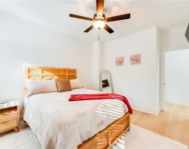 1239 Plaza Avenue Sw - Photo Thumbnail 16