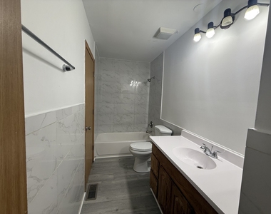 1954 Nautilus Lane - Photo Thumbnail 5