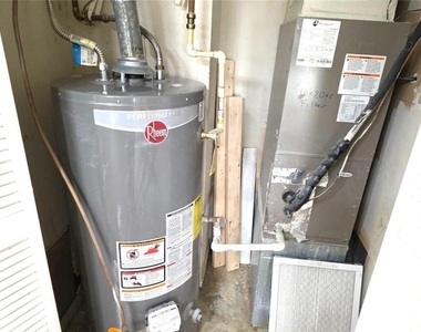 2378 Cove Road - Photo Thumbnail 20