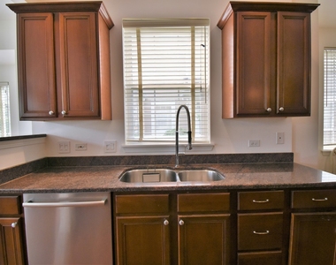 4611 Jenna Road - Photo Thumbnail 7