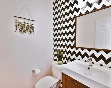 4611 Jenna Road - Photo Thumbnail 12