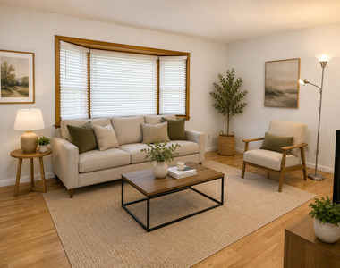 10008 W Medill Avenue - Photo Thumbnail 1