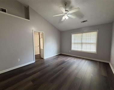 6671 Evans Trace - Photo Thumbnail 12