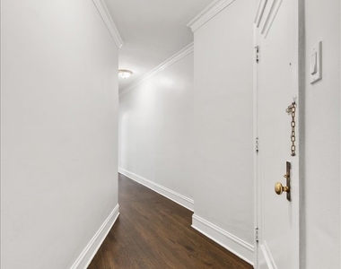 5428 N Campbell Avenue - Photo Thumbnail 11