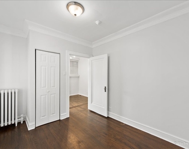 5428 N Campbell Avenue - Photo Thumbnail 7