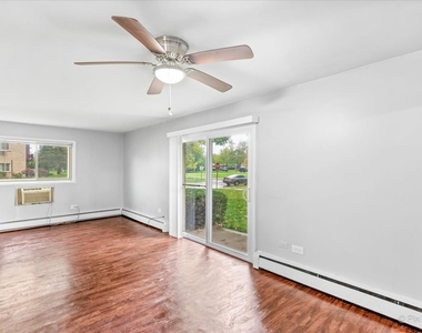1100 N Wheeling Road - Photo Thumbnail 8