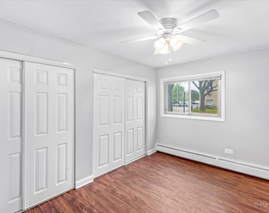 1100 N Wheeling Road - Photo Thumbnail 11
