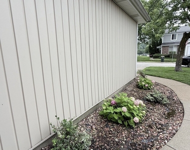 2023 Raleigh Place - Photo Thumbnail 16