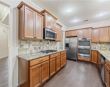 8445 Village School Drive - Photo Thumbnail 6