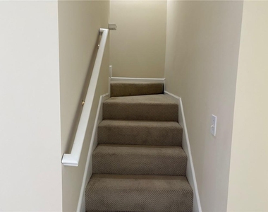 3636 Habersham Road Nw - Photo Thumbnail 15