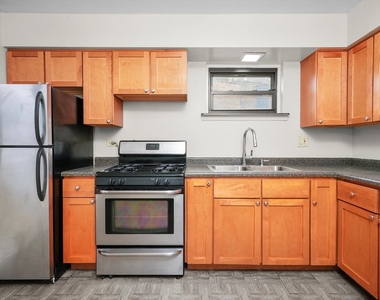 309 Sherman Avenue - Photo Thumbnail 9