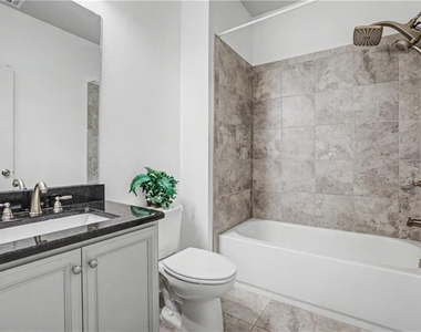 2500 Skyland Drive Ne - Photo Thumbnail 7