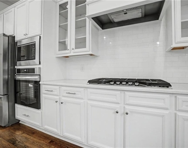 2500 Skyland Drive Ne - Photo Thumbnail 20