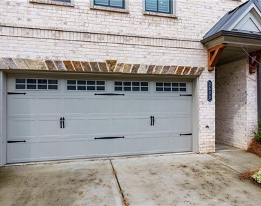 2500 Skyland Drive Ne - Photo Thumbnail 2